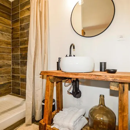 Feriehus 2 Bedroom Cozy In Canale *